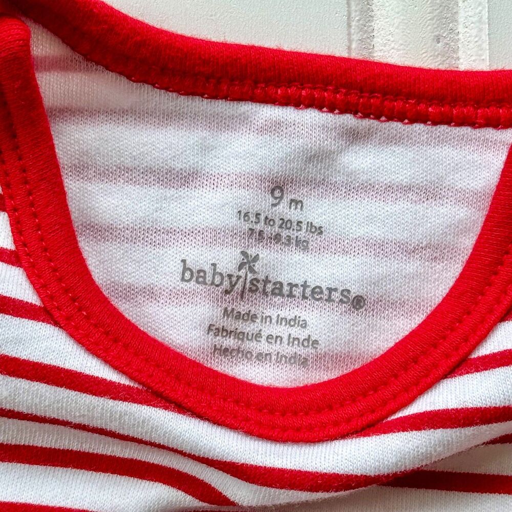 4/$10 - Baby Starters Christmas Cotton Baby Footie, Onesie Bodysuit, & Bib Set | - Picture 8 of 11
